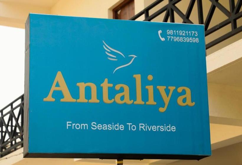 Bed and Breakfast Antaliya Walk By The Morjim Beach