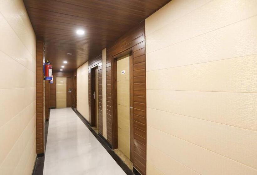 Hotell Capital O 63953  Apple Tree