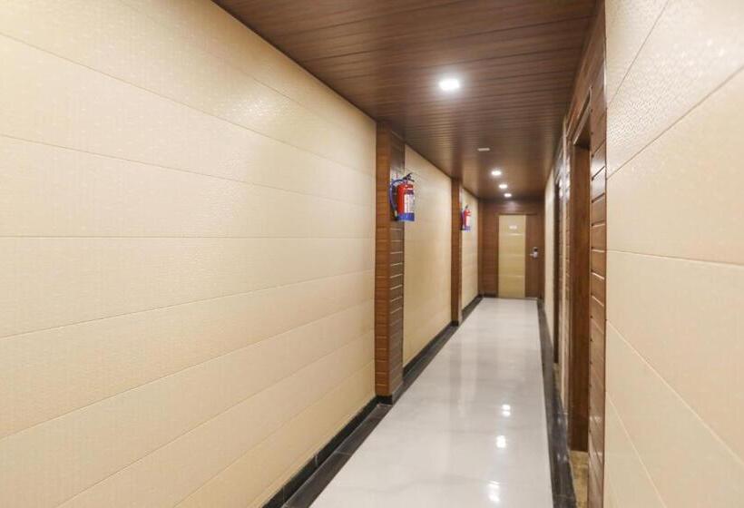 Hotell Capital O 63953  Apple Tree