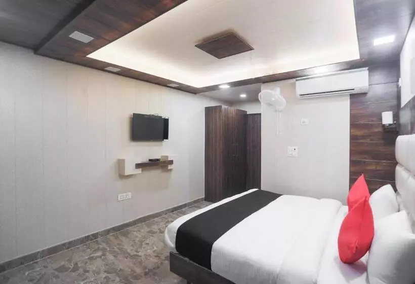 هتل Capital O 63953  Apple Tree