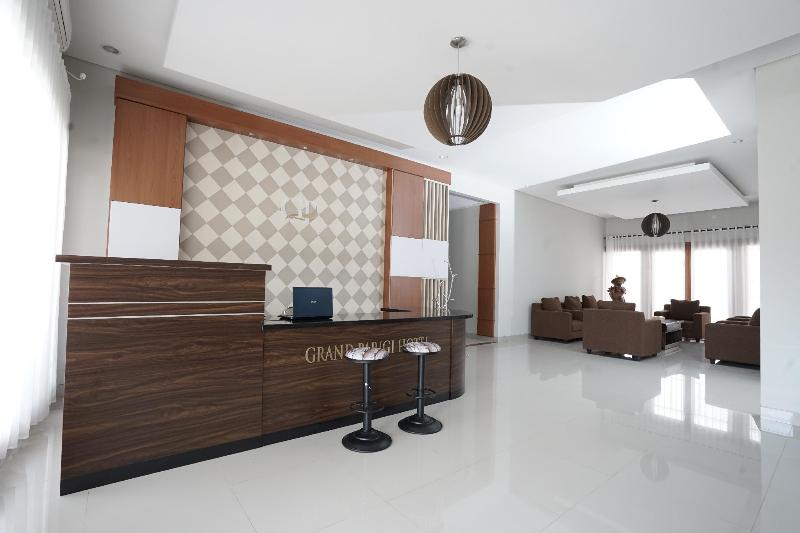 בית מלון כפרי Grand Parigi