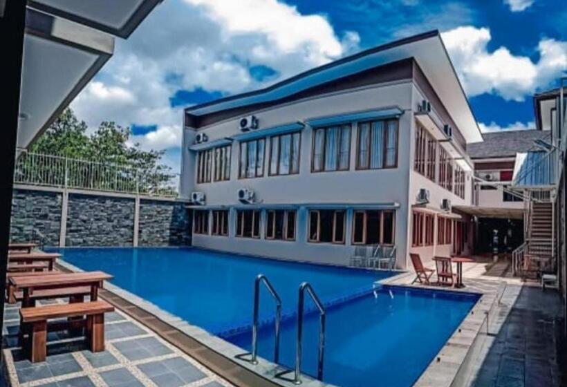 בית מלון כפרי Grand Parigi