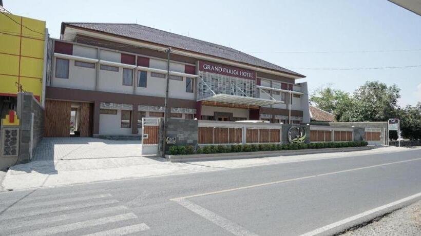 בית מלון כפרי Grand Parigi