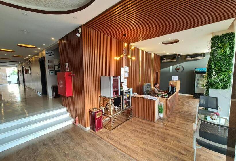 فندق شمس الشاطئ للشقق المخدومة