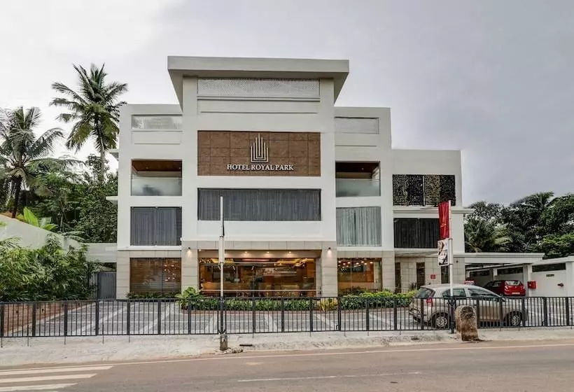 ホテル Treebo Trend Royal Park