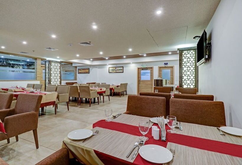 Hotelli Treebo Trend Royal Park