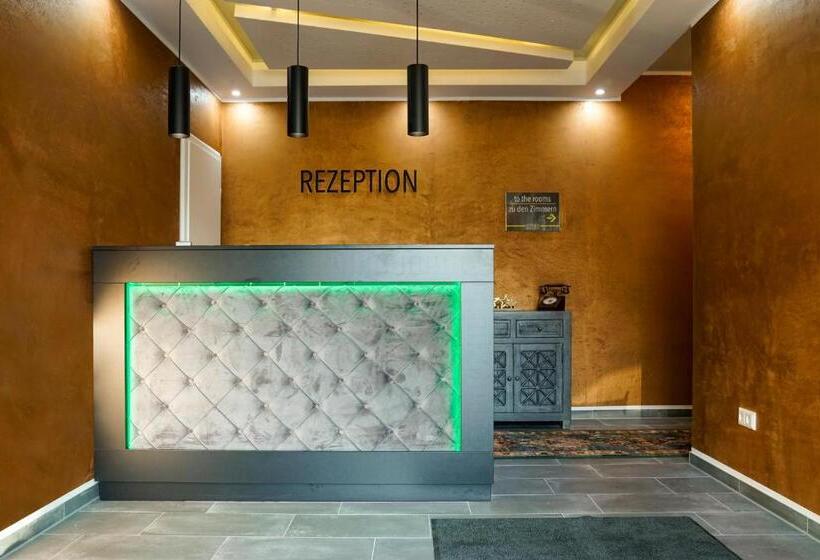 Boardinghouse City Home