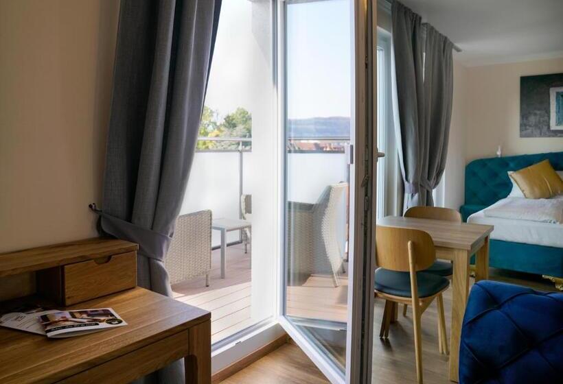 Boardinghouse City Home