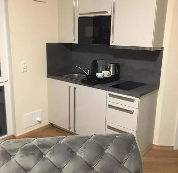 Boardinghouse City Home