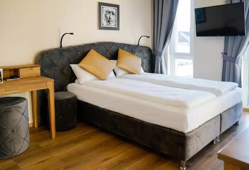 Boardinghouse City Home