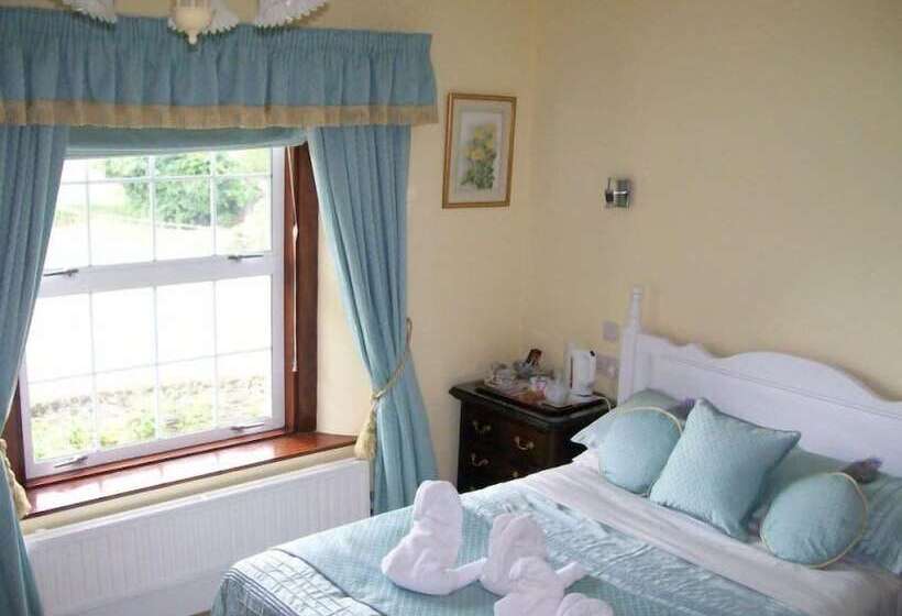 Lower Marsh Farm B&b