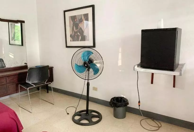 پانسیون African Symbol Guest House