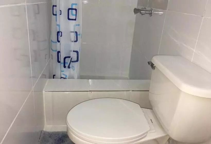 پانسیون African Symbol Guest House