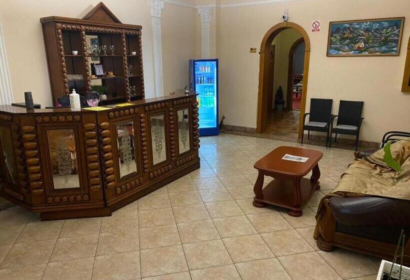 Hôtel отель ренессанс