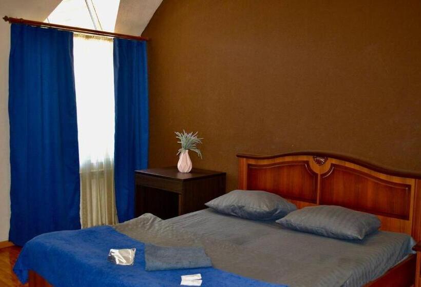 Hôtel отель ренессанс