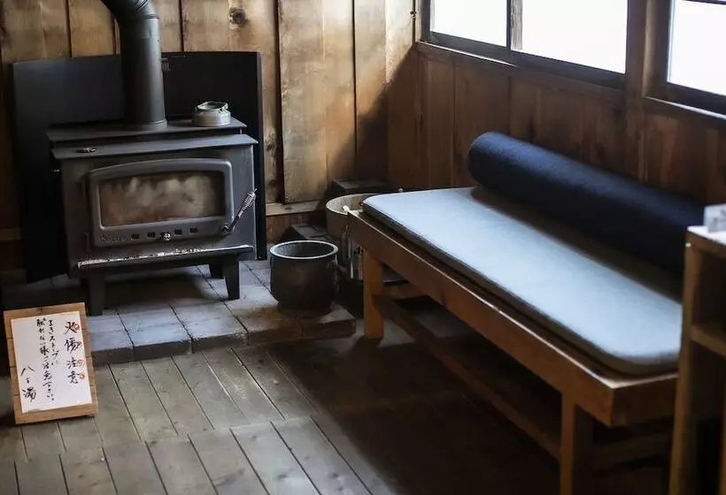 Hotel Hacho No Yu - Nikkō