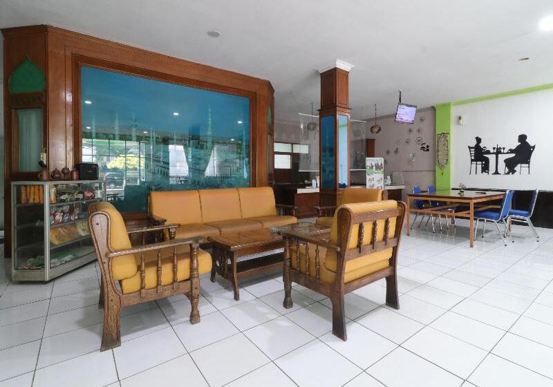 فندق Huswah Airport