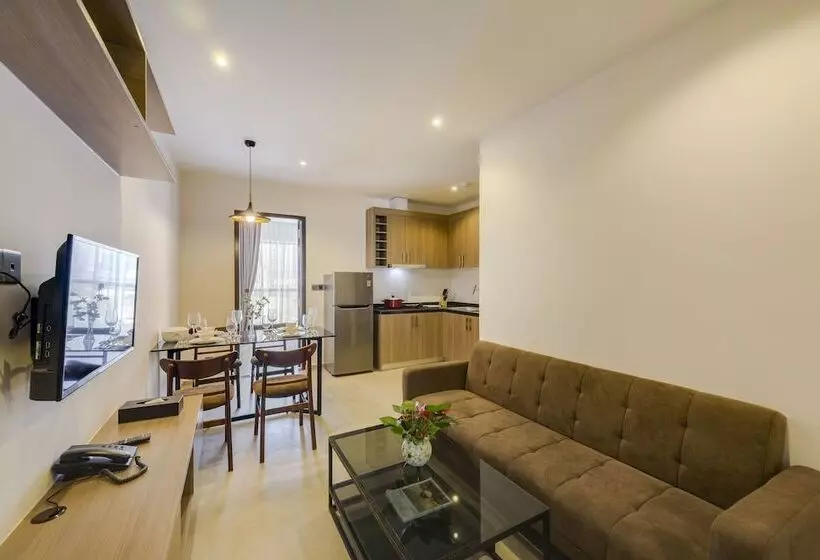 Residence 105 Hotel And Apartment