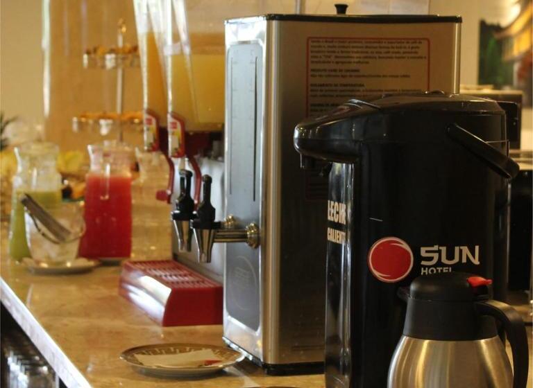 호텔 Sun