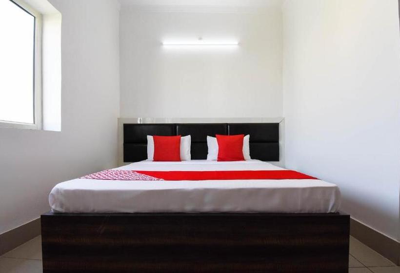 בית מלון כפרי Oyo 62051  Bhardwaj