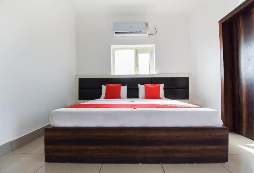 בית מלון כפרי Oyo 62051  Bhardwaj