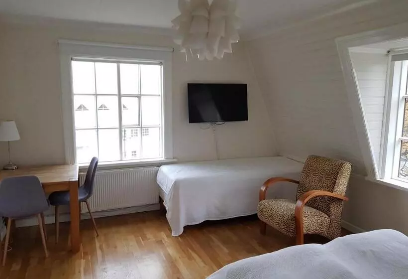 پانسیون Fe Gisting