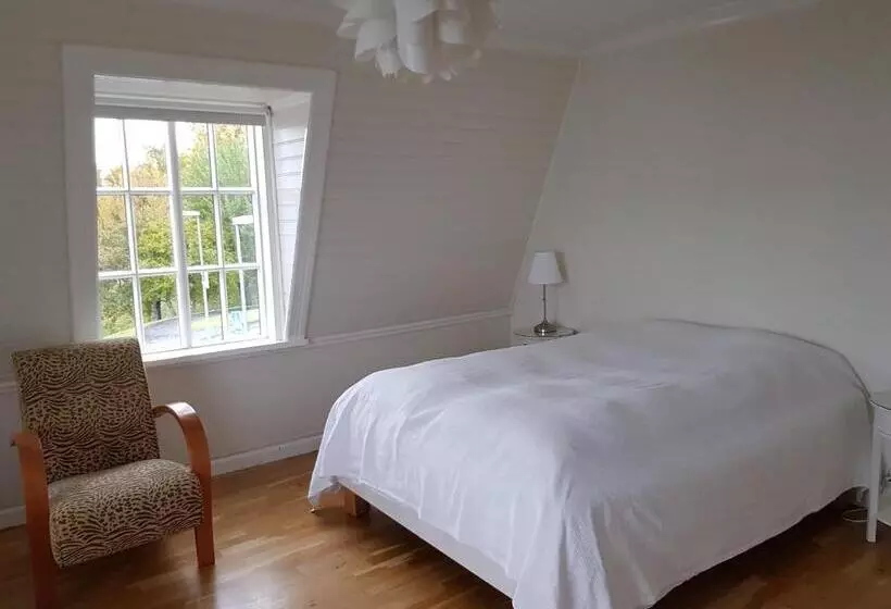 پانسیون Fe Gisting