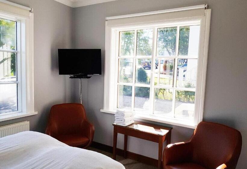 پانسیون Fe Gisting