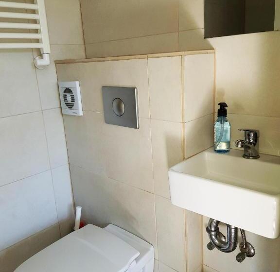 پانسیون Fe Gisting