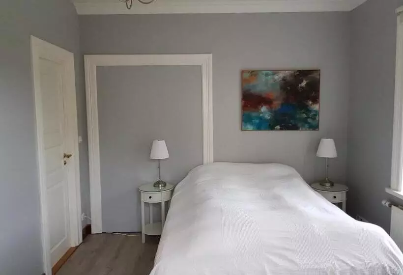 پانسیون Fe Gisting