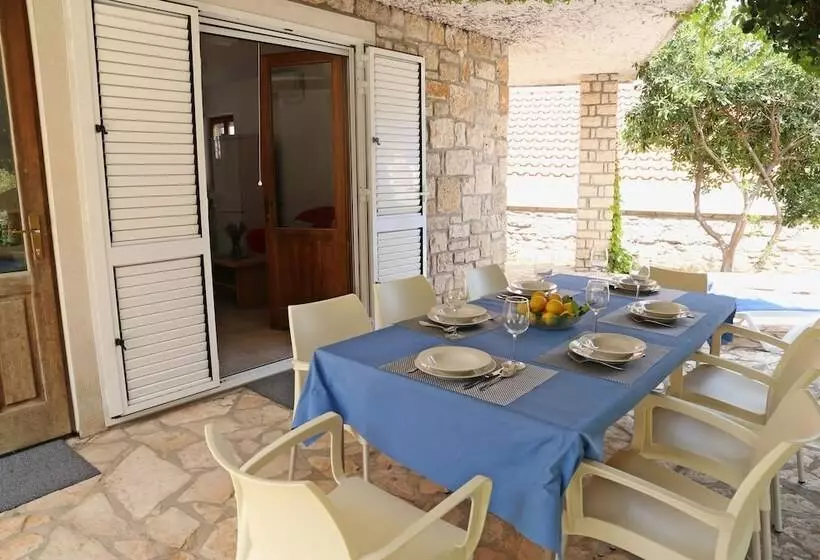 Beach Villa Olivia