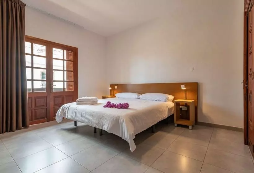 Casa De Vacaciones Con Piscina Compartida En Mogán Iv