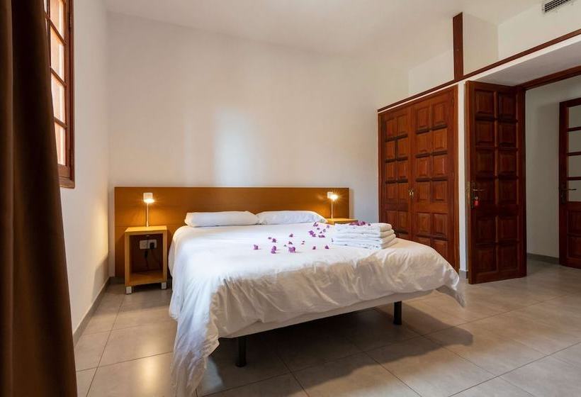 Casa De Vacaciones Con Piscina Compartida En Mogán Iv