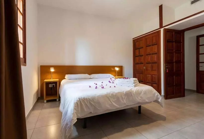 Casa De Vacaciones Con Piscina Compartida En Mogán Iv