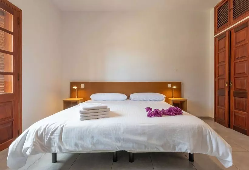 Casa De Vacaciones Con Piscina Compartida En Mogán Iv