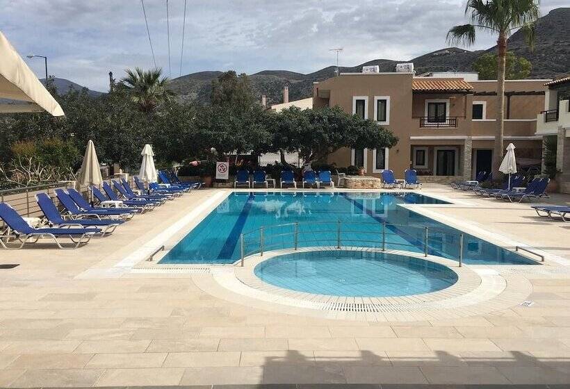 Dionysos Apartments & Studios