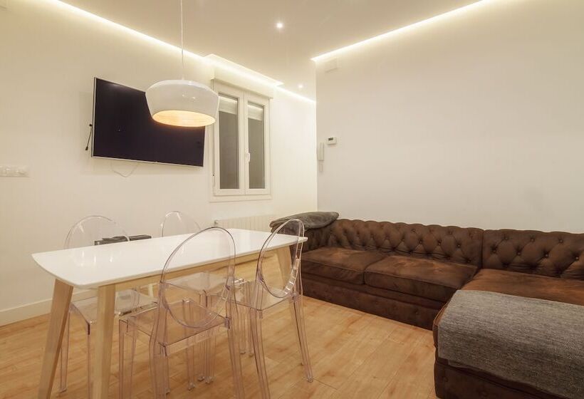 Glamour Guggenheim Pinchos By Urbanhosts