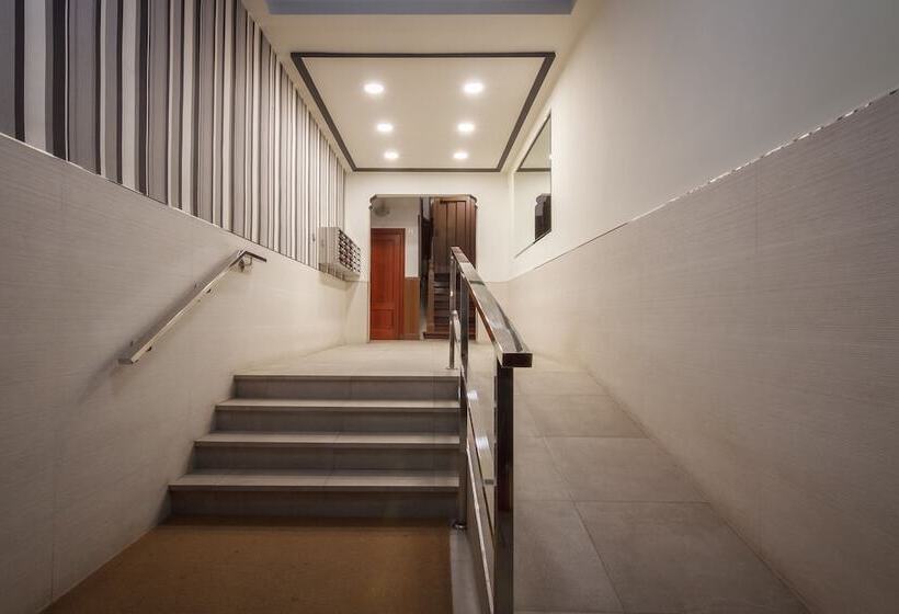 Glamour Guggenheim Pinchos By Urbanhosts