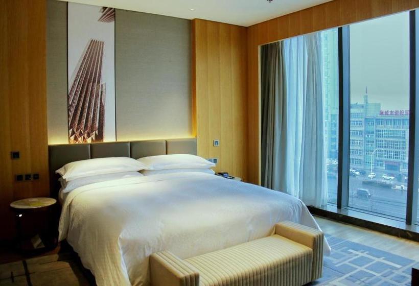 ホテル Four Points By Sheraton Macheng