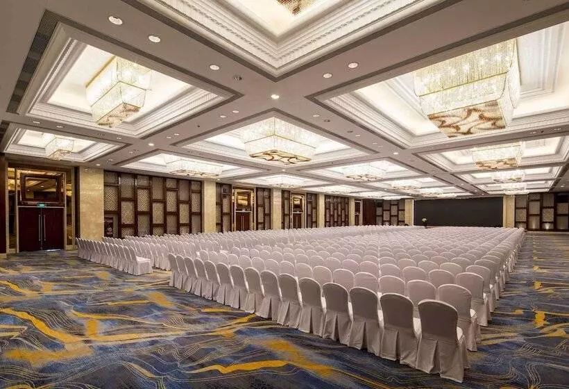 Hotelli Wyndham Zhuji West