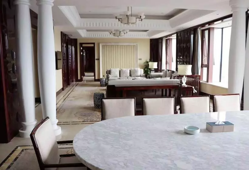 Hotelli Wyndham Zhuji West