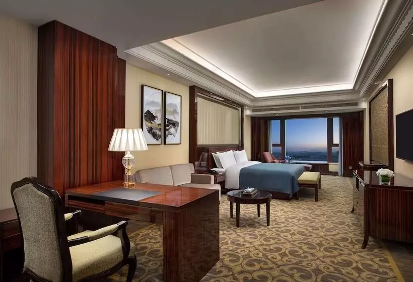 Hotelli Wyndham Zhuji West