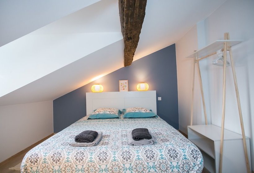 Logis Des Halles Du Coderc