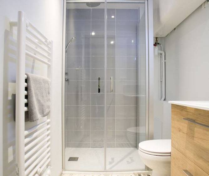 Logis Des Halles Du Coderc