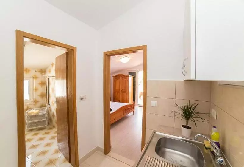 Pensión Villa Nada