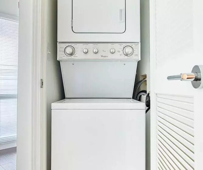 Sonder Baltimore Place