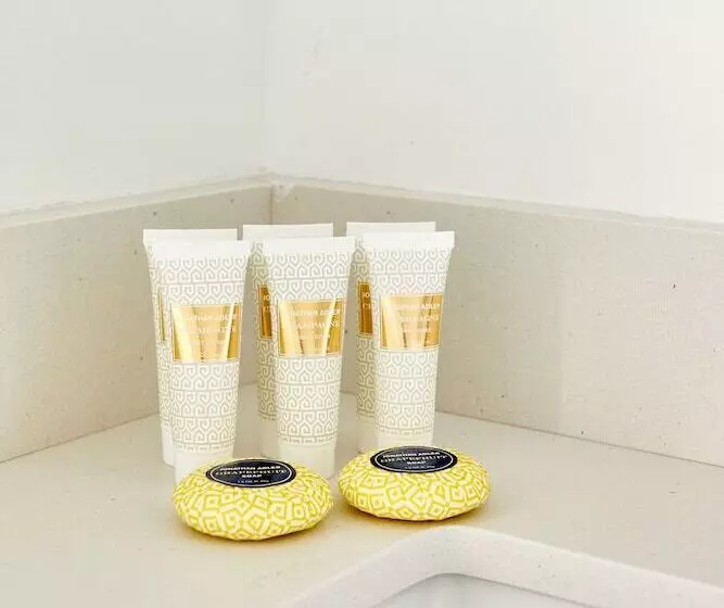 Sonder Baltimore Place