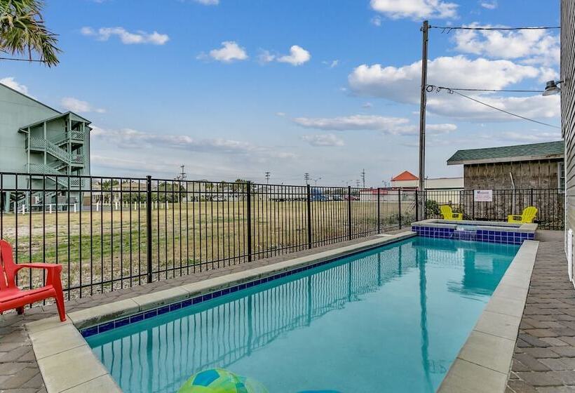 Together Resorts Cherry Grove Resort 2