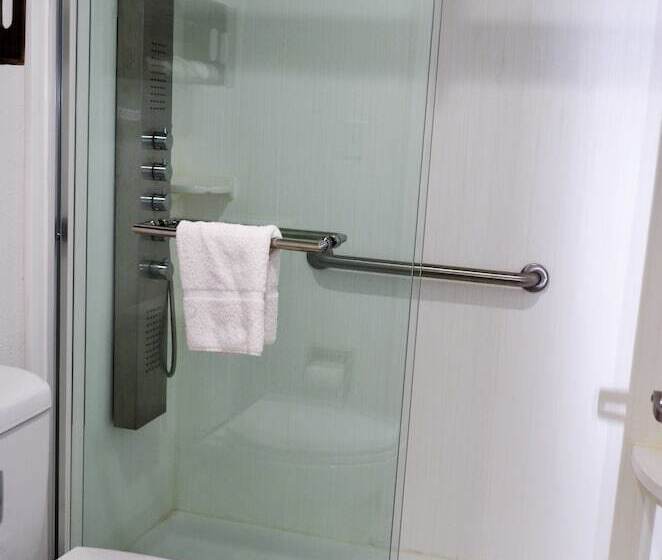 فندق Athena Inn Chattanooga