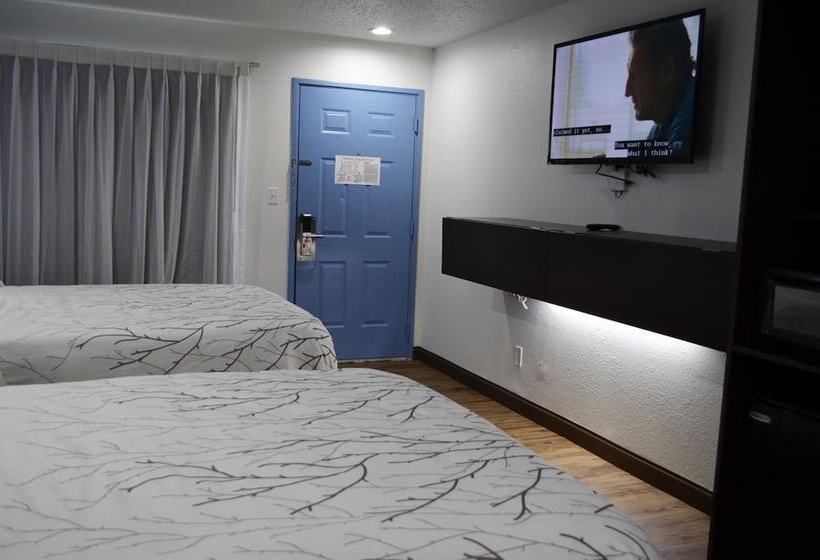 فندق Athena Inn Chattanooga